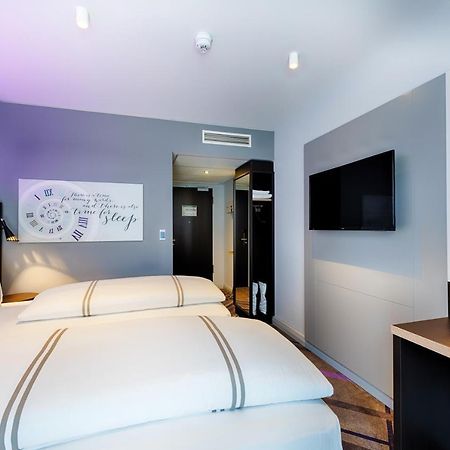 Premier Inn Darmstadt City Centre Exterior photo