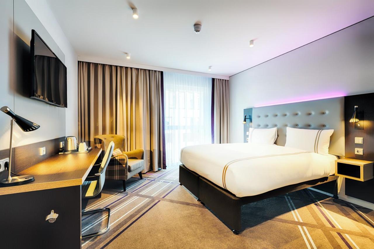 Premier Inn Darmstadt City Centre Exterior photo